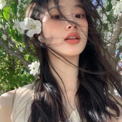 她和往事尽付长风